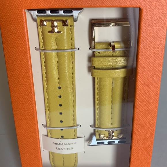 Tory Burch KIRA BAND FOR APPLE WATCH®, YELLOW LEATHER - Picture 9 of 15